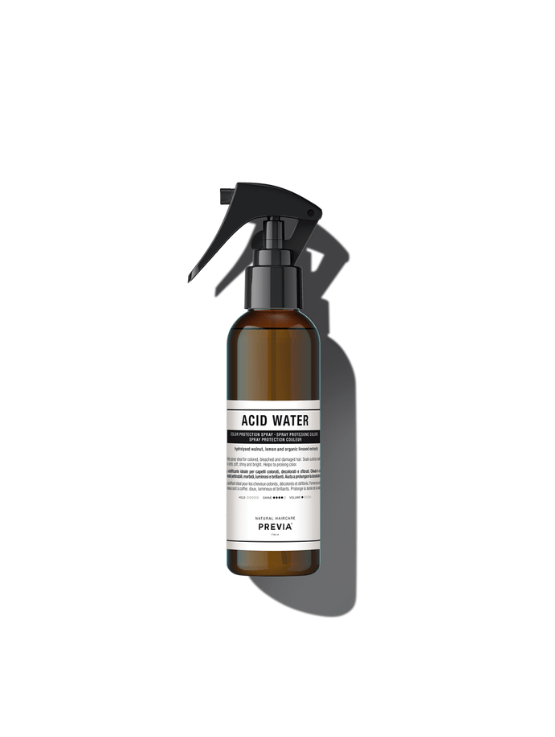 Previa acid water es un spray ideal para proteger y prolongar el color. Sella la cutícula, controla el frizz y aporta suavidad a nuestro pelo.