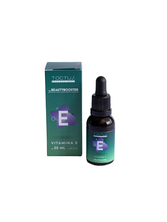 Toctus Booster Vitamina E combate el envejecimiento y la oxidación capilar, promoviendo el crecimiento y fortalecimiento del cabello desde la raíz.