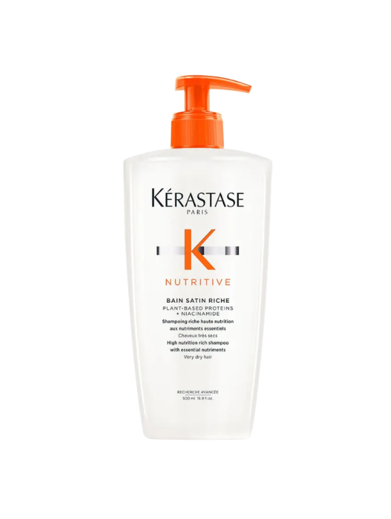 Kérastase Nutritive Shampoo Riche 500ml es un shampoo de nutrición intensa diseñado para limpiar suavemente mientras aporta hidratación.
